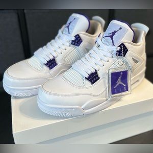 Jordan 4 ‘Metallic Purple’